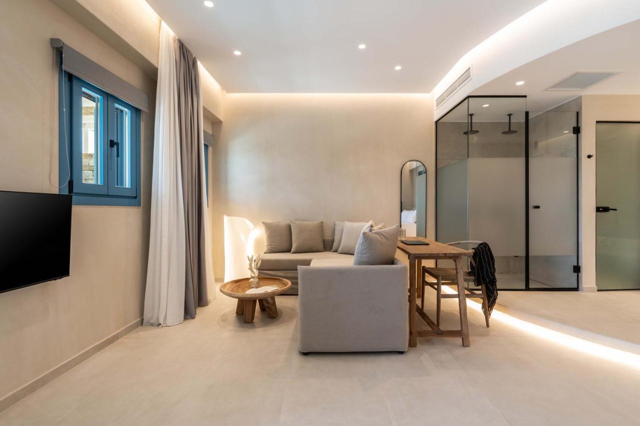 Aura Suites Paros Naoussa Exterior foto